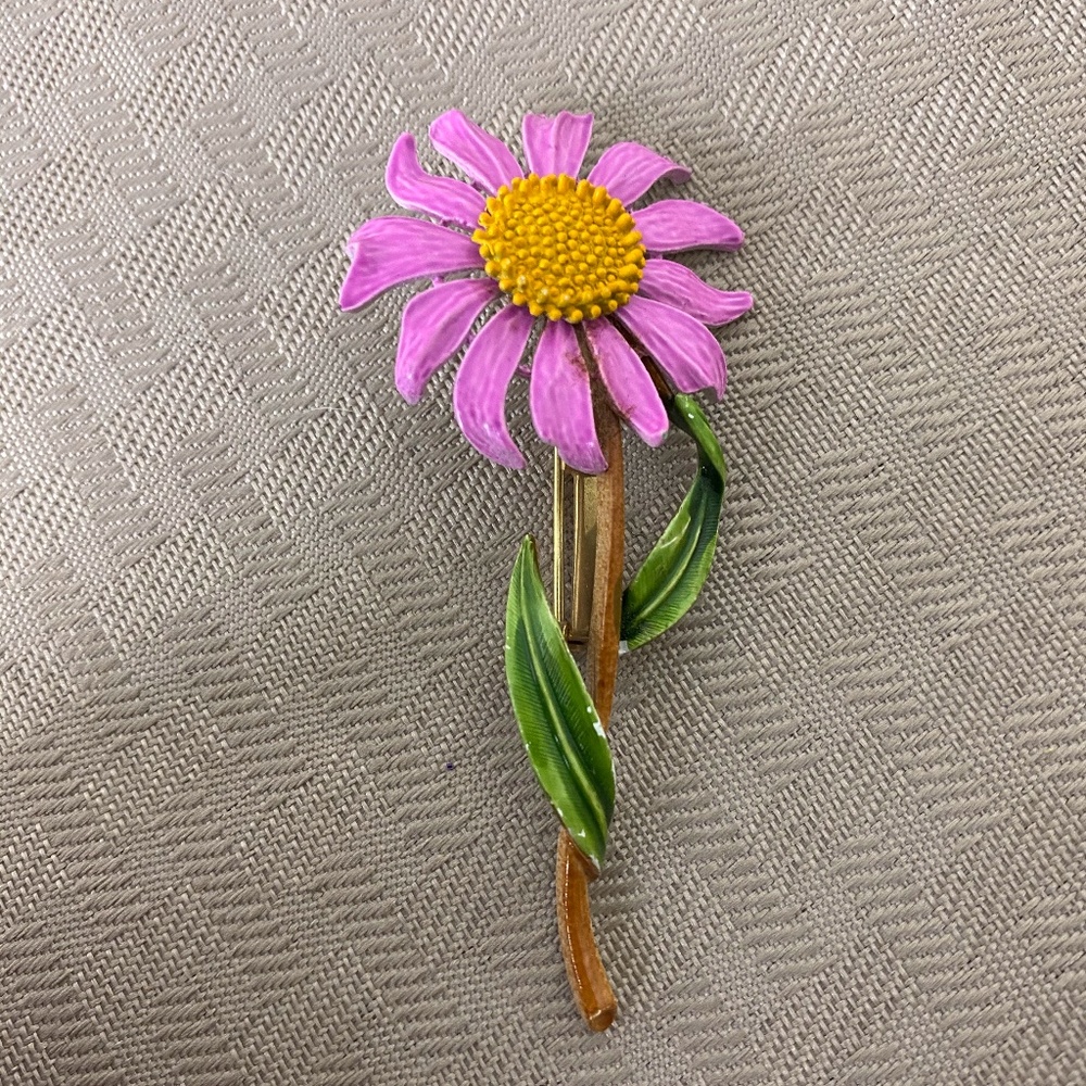 Vintage Flower Brooch